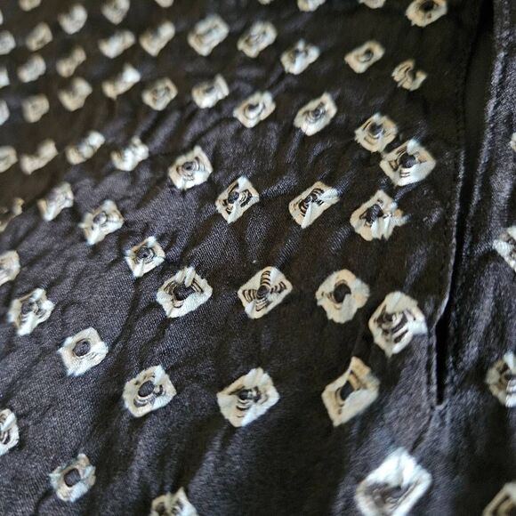 Antik Batik Chacha Tee Silk Top - Picture 2 of 8